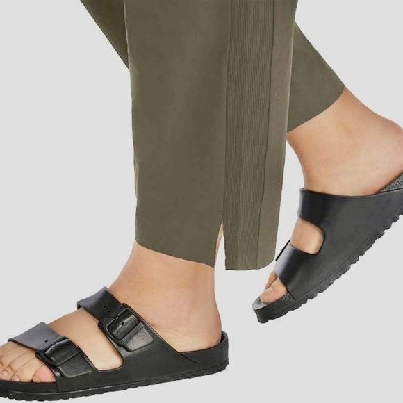 Kirkland Signature Ladies' Ankle Pants, Pull-On, Pockets, Tan Small NWT - Picture 2 of 16